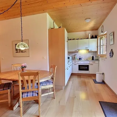 Sarine E5 Apartmán