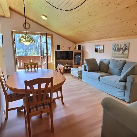 Sarine E5 * Chateau-d'Oex